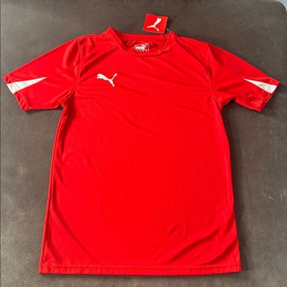 Puma Men’s Red Short Sleeve Team Shirt Jersey with White Accents Size Small NWT